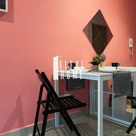 Colour-Theme Designed, Private Studio Home, Cybersquare 27B Cyberjaya, Flexihome-My Exterior photo