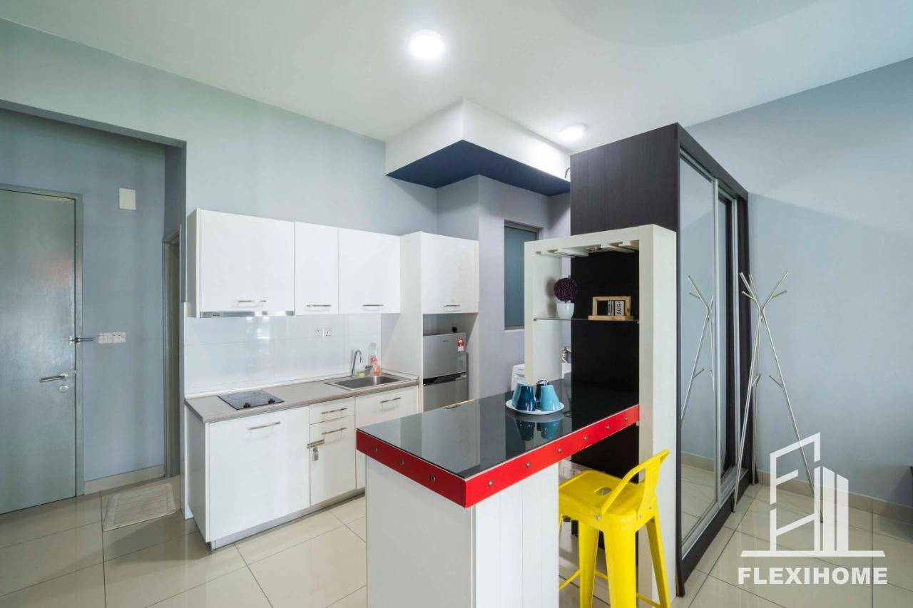 Colour-theme Designed, Private Home, Cybersquare 27b Cyberjaya, Flexihome-my Apartment